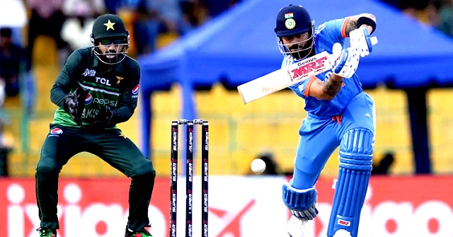 অবশেষে ভারত-পাকিস্তান রিজার্ভ ডে’র খেলা শুরু, ওভার কাটা হয়নি