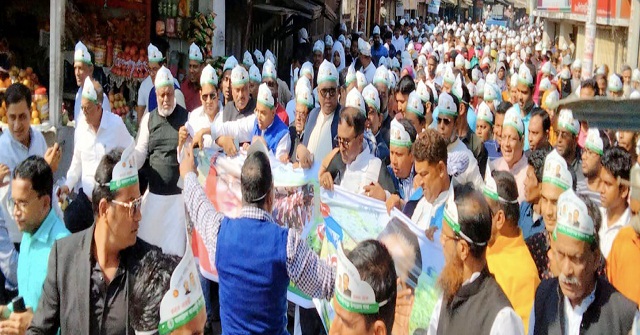 বানারীপাড়ায় পার্বত্য শান্তি চুক্তির রজতজয়ন্তীতে আনন্দ র‌্যালি