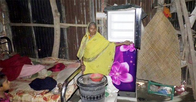 ৭ মাস অন্ধকারে ভোলার দুই ইউনিয়নের ১৮ হাজার মানুষ