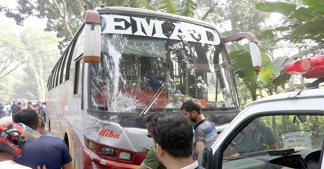 পিরোজপুরে পৃথক বাসচাপায় ২ নারী নিহত