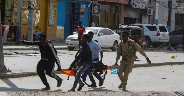 সোমালিয়ায় আত্মঘাতী বোমা হামলা, নিহত ১৫