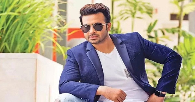 শাকিব খানের বাড়িতে হামলা