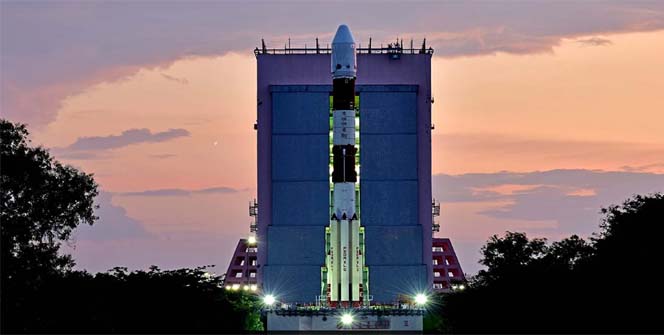 আজ সূর্যের উদ্দেশ্যে পাড়ি দেবে আদিত্য-এল ১