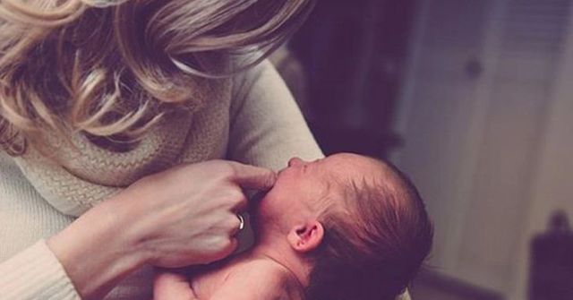 মায়ের দুধেও মাইক্রোপ্লাস্টিক