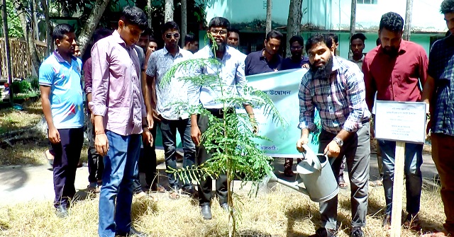 ঝালকাঠিতে পানি উন্নয়ন বোর্ডের বৃক্ষরোপণ কর্মসূচি পালন