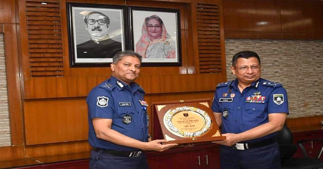 অতিরিক্ত আইজি রুহুল আমিনের বিদায় সংবর্ধনা