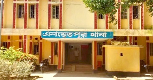 সিরাজগঞ্জে থানায় ঢুকে ১২ পুলিশকে পিটিয়ে হত্যা 