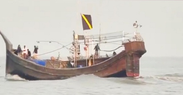 মেঘনায় ইলিশের আকাল, হতাশ জেলেরা