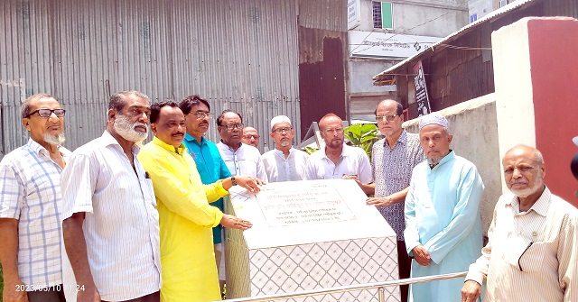 মঠবাড়িয়ায় ১৭ মুক্তিযোদ্ধাদের স্মৃতি ফলক উদ্বোধন
