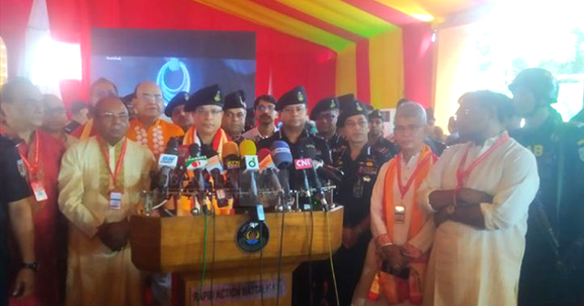 ঢাবি ছাত্রীদের প্রশ্ন, বিবাহিত হওয়া কি অপরাধ