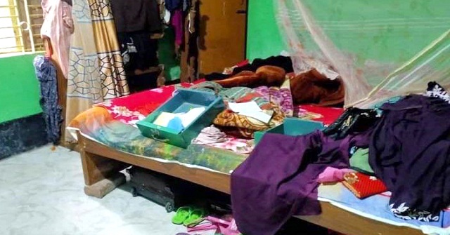 মঠবাড়িয়ায় ইউপি চেয়ারম্যানের বাড়িতে ডাকাতি, স্বর্ণ ও নগদ টাকা লুট