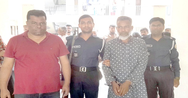 মঠবাড়িয়ায় দুর্ধর্ষ ডাকাত কালাম গ্রেপ্তার 