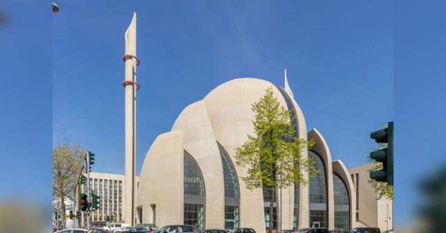 জার্মানির কেন্দ্রীয় মসজিদে মাইকে আজানের অনুমতি