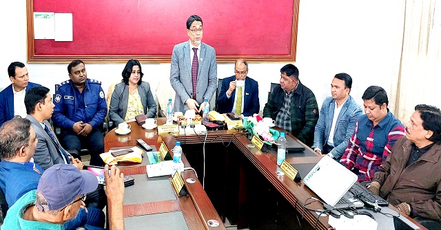 ঝালকাঠি প্রেস ক্লাবের সদস্যদের সঙ্গে ধর্ম সচিবের শুভেচ্ছা বিনিময়