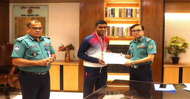  বঙ্গবন্ধু ২য় এশিয়া স্যাম্বো-স্যাম্বো কোরাশ প্রতিযোগিতায় স্বর্ণপদক পেলেন তমাল চন্দ্র দে